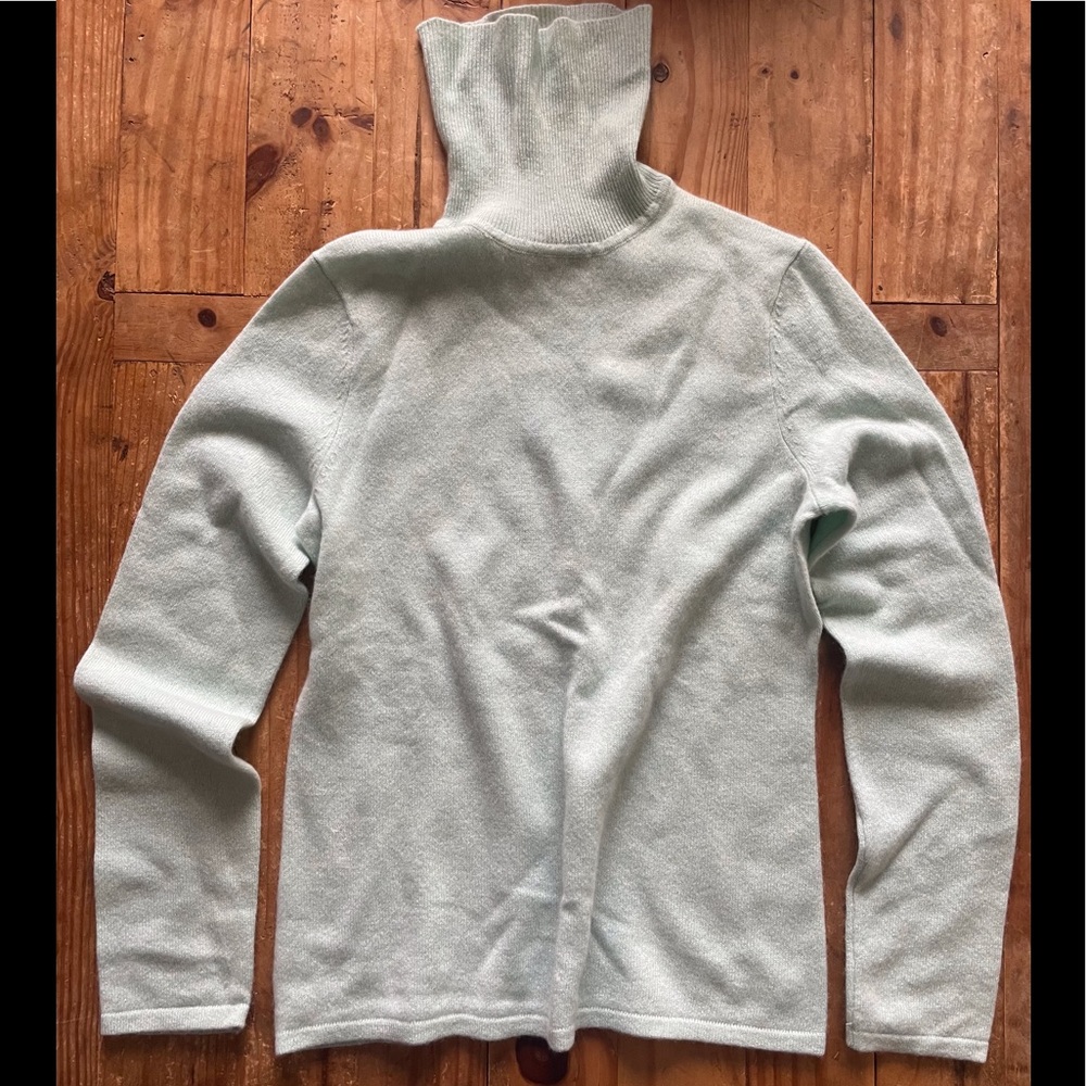 Lord & Taylor Turtleneck 100% Cashmere Sea Foam size S